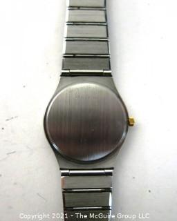 Vintage Movado "The Museum Watch" 84-42-876 in Box with Certificate (untested)