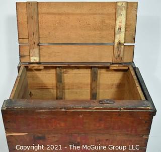 Antique Franklin Sugar Refining Co Philadelphia Wooden Advertising Crate.  It measures approximately 23" x 15" x 14".