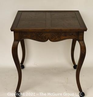 Vintage Henredon Country French Square Walnut Side Accent Table.  Measures approximately 28ʺW × 28ʺD × 26ʺH  . 