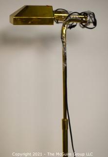 Swiveling Brass Toned Floor Lamp