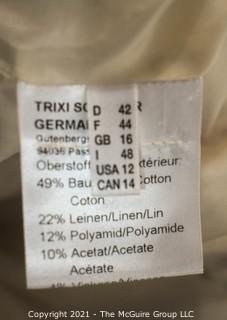 Trixie Schober of Germany White Wool with Accents Jacket Size 12.