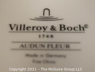 Villeroy & Boch "Audun Fleur" Dinnerware - Salad Plates & Dinner Plates. 