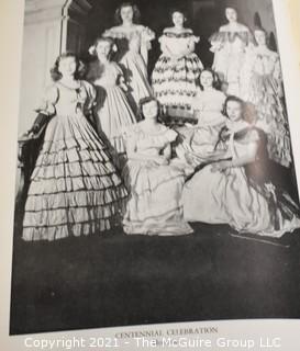 Books: Collection of 5 books including "1800 Woodcuts by Thomas Bewick and His School", Artist Ben Shahn, Artist and Architect Antonio Gaudi, 