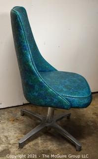 MCM Swiveling Side Chair w/ Period Vinyl; wear appropriate to age; 34 1/2"T 