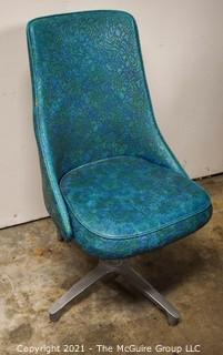 MCM Swiveling Side Chair w/ Period Vinyl; wear appropriate to age; 34 1/2"T 