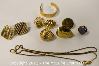 Group of 14 Kt Gold Marked Jewelry Parts & Pieces.  Weighs approximately 9.3 gr.