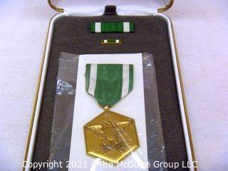 Collectible: Militaria: Medal - 1 Military Achievement Award in presentation case w/ pin & ribbon