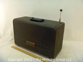 Collectible: Radio: Zenith Model H500 Trans-Oceanic Portable Radio ~1953