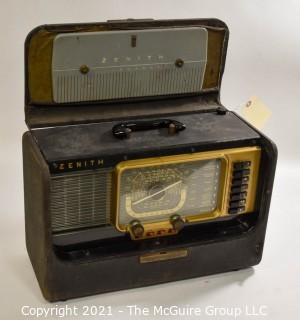 Collectible: Radio: Zenith Model H500 Trans-Oceanic Portable Radio ~1953