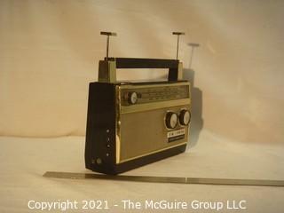 Collectible: Vintage Radio: Continental TFM 1150B