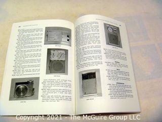 Collectible: Radio: Reference book Transistor Radios