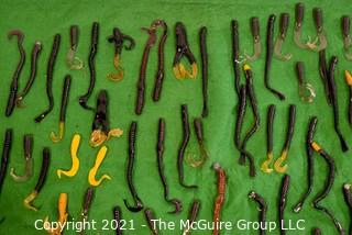 Collectible: Fishing: Collection of ~ 55 Worms 