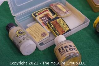 Collectible: Fishing: Collection of Fly Tying Supplies