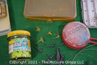 Collectible: Fishing: Collection of Fly Tying Supplies