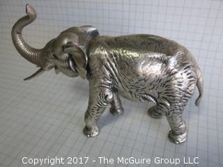 Metal Elephant  (Background scale: 1/4" grid)