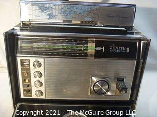 Collectible: Radio: Zenith Model Royal D7000Y Trans-Oceanic Portable Multiband Radio