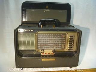 Collectible: Radio: Zenith Model Royal B600 Trans-Oceanic Portable Multiband Radio (4)