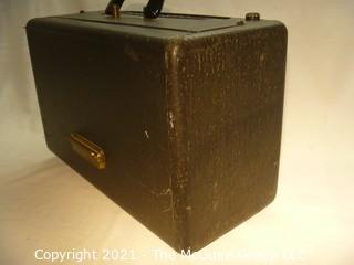 Collectible: Radio: Zenith Model Royal B600 Trans-Oceanic Portable Multiband Radio (4)