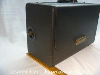 Collectible: Radio: Zenith Model Royal B600 Trans-Oceanic Portable Multiband Radio (4)