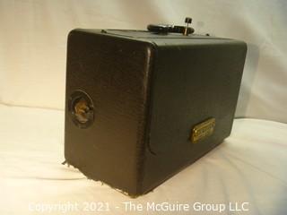 Collectible: Radio: Zenith Model Royal B600 Trans-Oceanic Portable Multiband Radio (6A40)