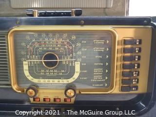 Collectible: Radio: Zenith Model H500 Trans-Oceanic Portable Radio L2493