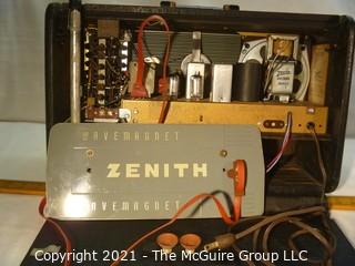 Collectible: Radio: Zenith Model H500 Trans-Oceanic Portable Radio L2493