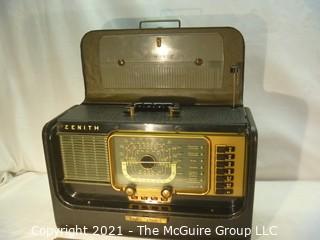 Collectible: Radio: Zenith Model H500 Trans-Oceanic Portable Radio L2493