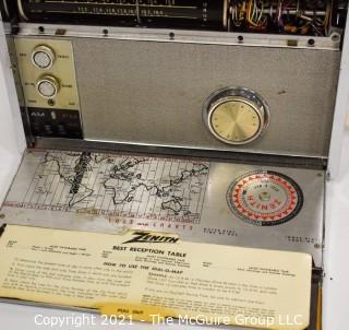 Collectible: Radio: Zenith Model Royal "3000-1" Trans-Oceanic Portable Multiband Radio (1)