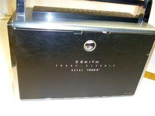 Collectible: Radio: Zenith Model Royal "1000-D" Trans-Oceanic Portable Multiband Radio