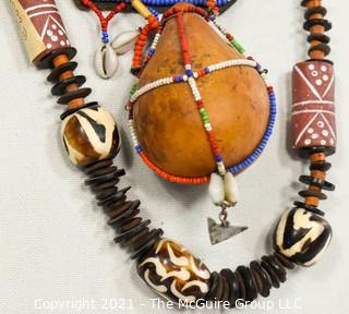 African necklace, carvings and similar items