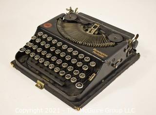 Antique 1920s Remington Portable Typewriter in Case, Working Condition.