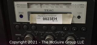 Electronics: Modern: TEAC AM/FM/CD-RW and Phonograph Player