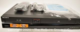 Electronics: Modern: SONY RDR-VXD655 VCR & DVD player & recorder in box w/ remote and paperwork