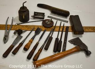 Tools: Antique: Large selection of Carpenters Hand Tools (Grouping #2)