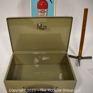 Home: Security: Insulated lock box w/keys and Kidde Fire Extinguisher (NIB)