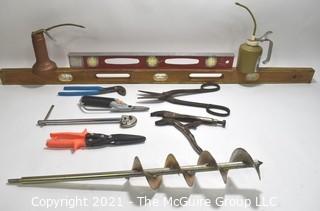 Hand Tools: Grouping including Ground Screw Drill and Oilers