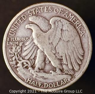 Coins: Silver: Walking Liberty Half Dollar: 1939-P