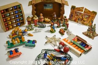 Vintage: Christmas: Creche and lighting and kitsch