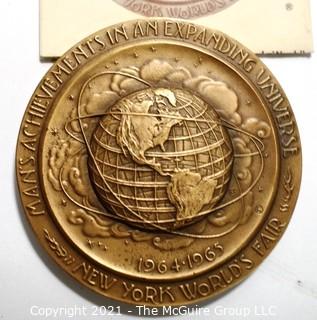 Vintage Bronze Medal Commemorating the 300th Anniversary of New York City at the 1964 World's Fair; 1 Oz Medal 1.5" in diameter 
