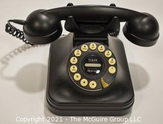 Reproduction Grand Telephone, Black with Flash Redial PF Products