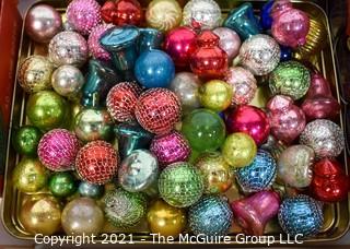 Group of Vintage Glass Tree Christmas Ornaments in Boxes, "Shiny Brite". 