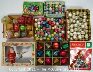 Group of Vintage Glass Tree Christmas Ornaments in Boxes, "Shiny Brite". 