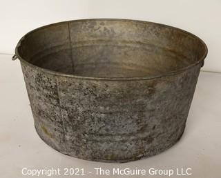 Large Primitive Rustic Round Galvanized Tub or Basin. Measures 24" in diameter.