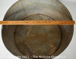 Large Primitive Rustic Round Galvanized Tub or Basin. Measures 24" in diameter.