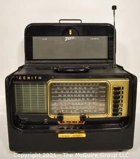 Vintage Tube Radio Zenith Trans-Oceanic - Wave Magnet B600