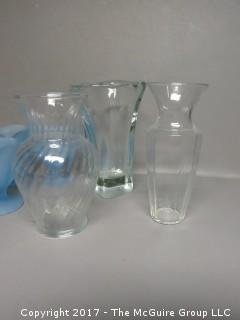 Collection of glassware 