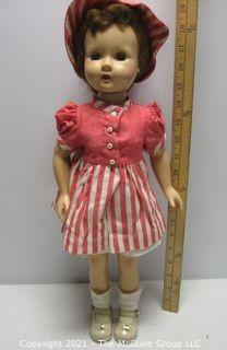 Vintage Doll: 1950's: 19" Effanbee "HONEY" Walker Doll