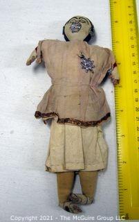 Antique Doll: Unmarked Ethnic Cloth Doll 7-7.5" w/Earrings and Pendant