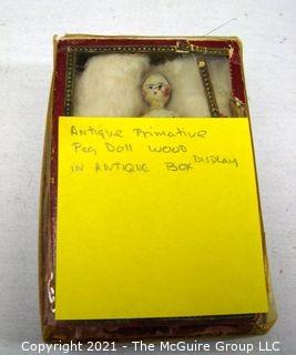 Antique Doll: Primitive 4" Wooden Peg-Doll: Early 1900's +- in Period Display Box