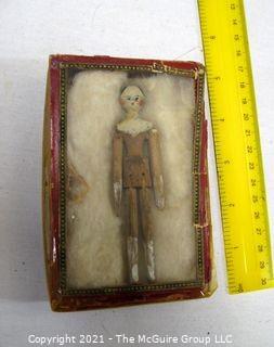 Antique Primitive Doll: 4" Wooden Peg-Doll Early 1900's in Period Display Box